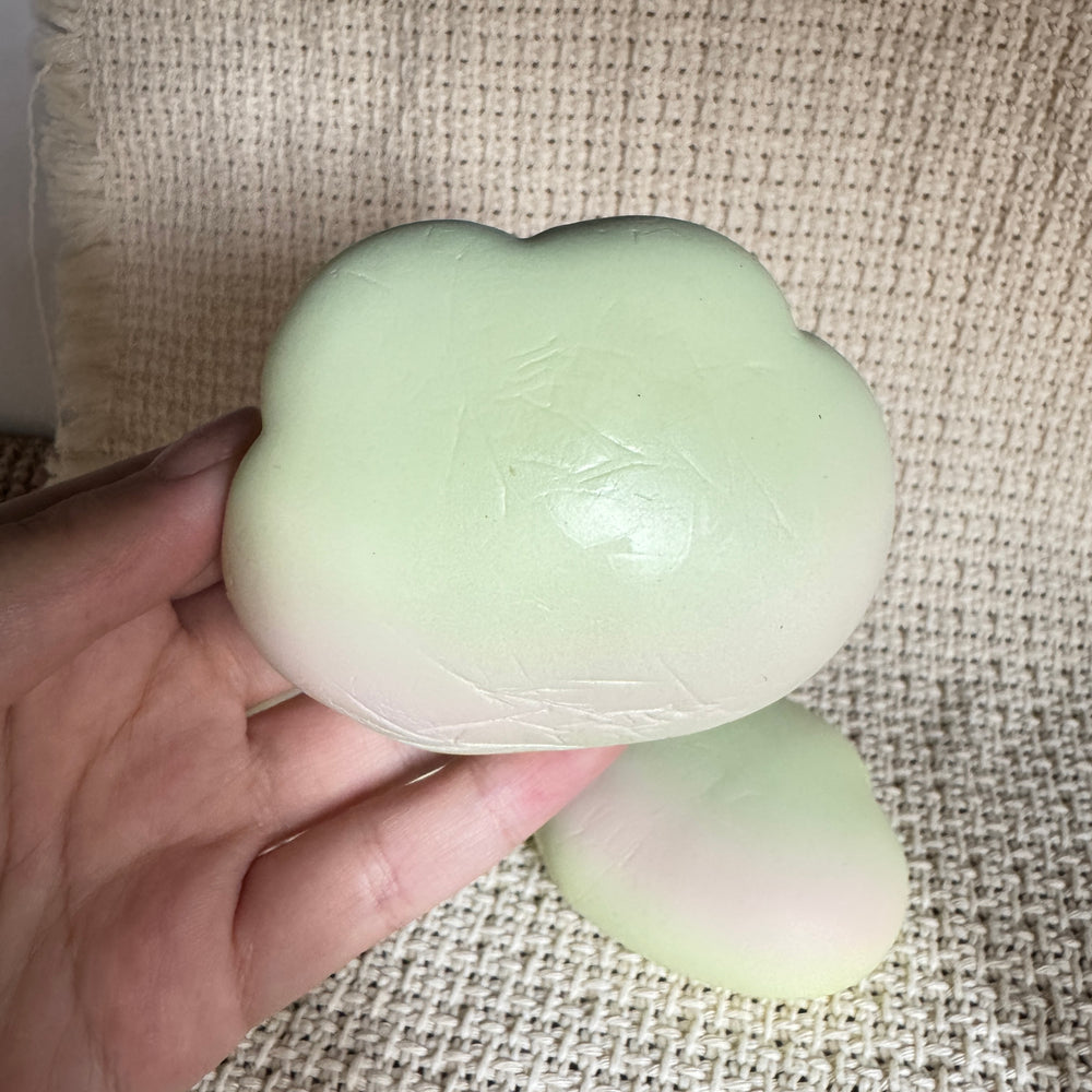 Green Cloud Slow Rise Squishy