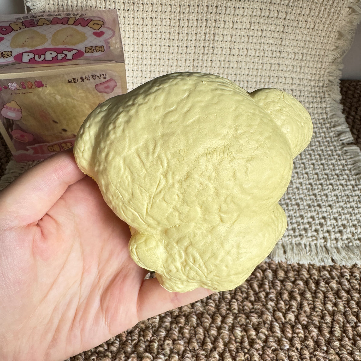 Dreamy Puppy Slow Rise Squishy