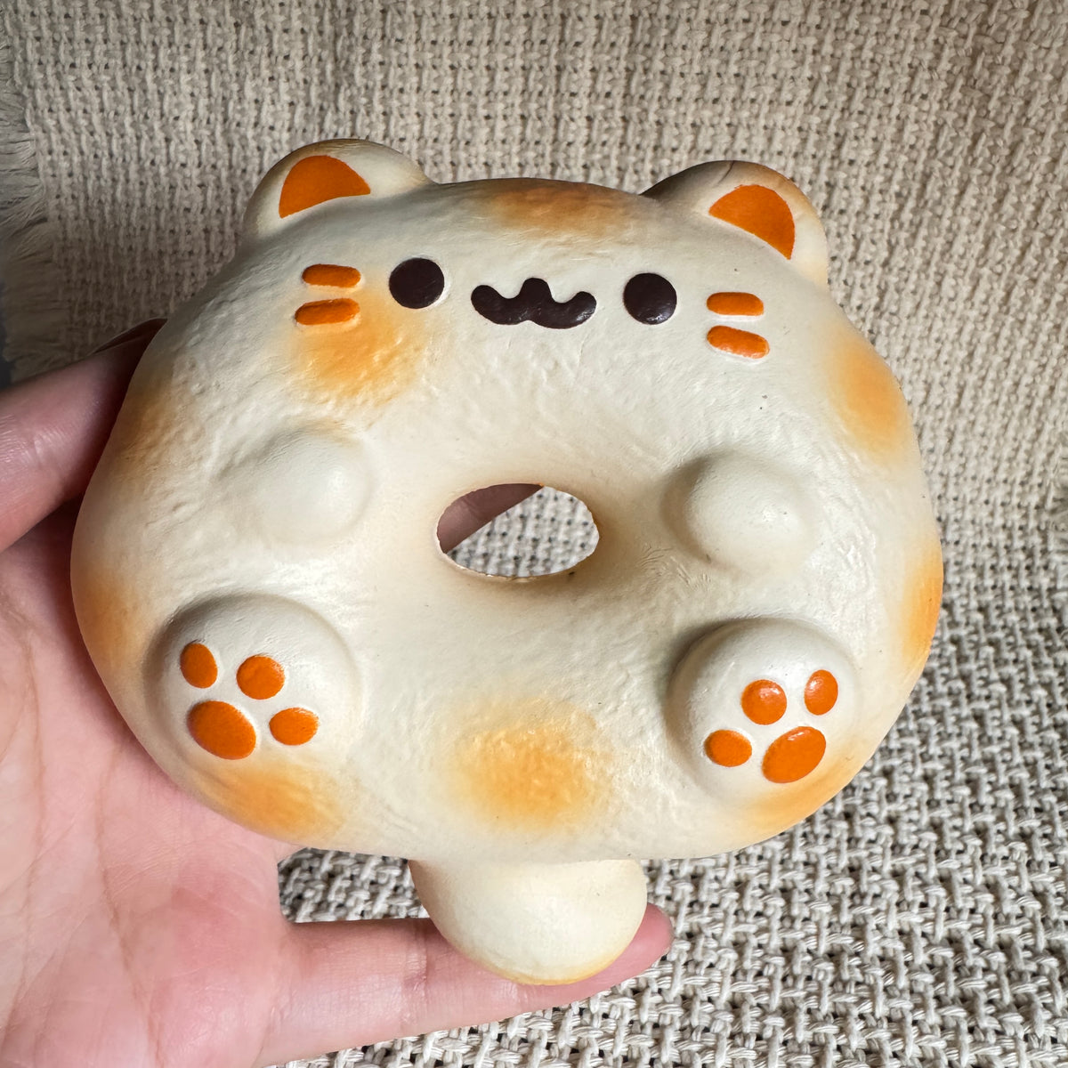 Cat Loop Slow Rise Squishy