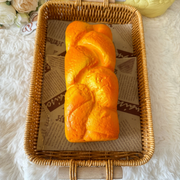Kiibru Pretzel Twist Slow Rise Squishy
