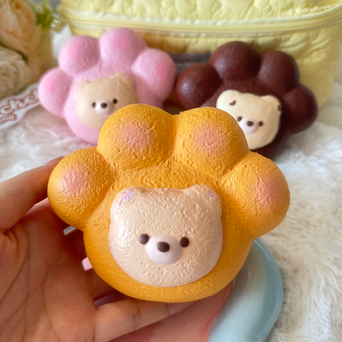Bear Paw Slow Rise Squishy