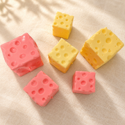 Crunchy Cheese Squishy