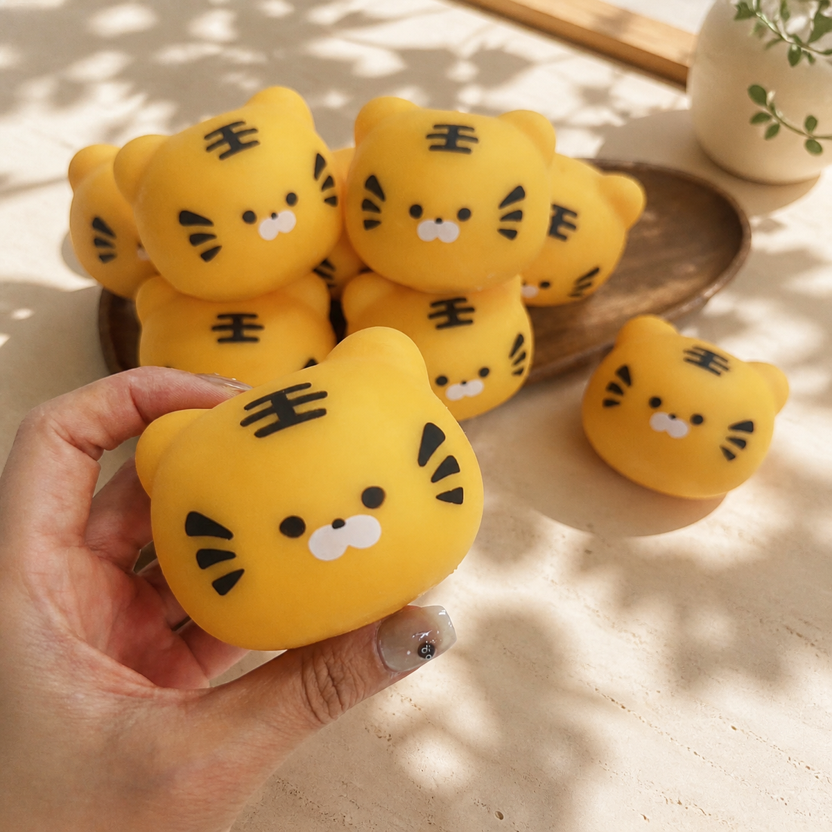Crunchy Tiger Squishy